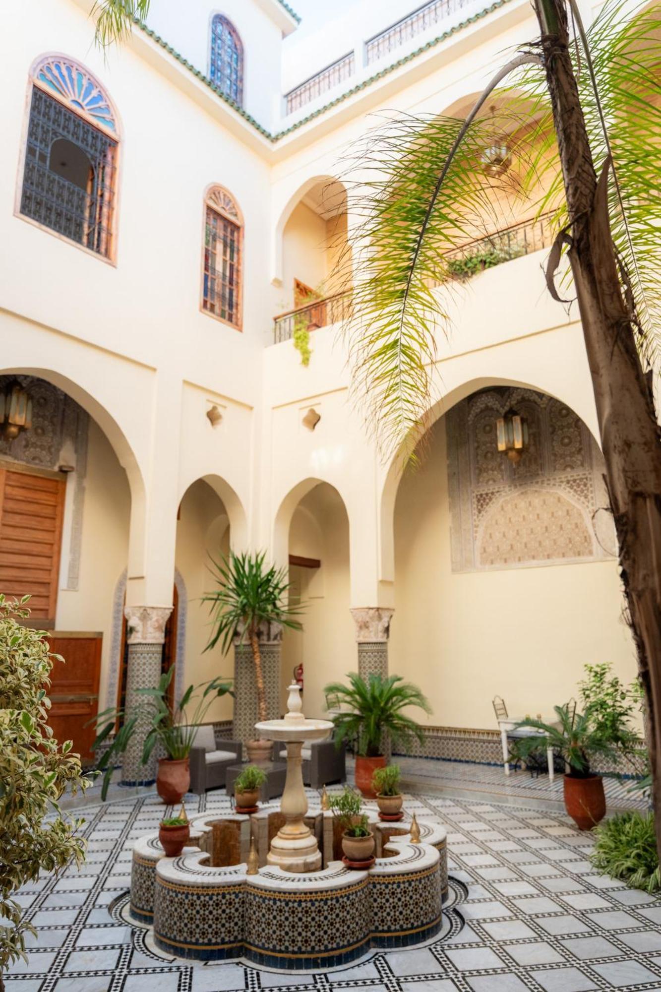 Riad Al Ansari Hotel เฟส ภายนอก รูปภาพ